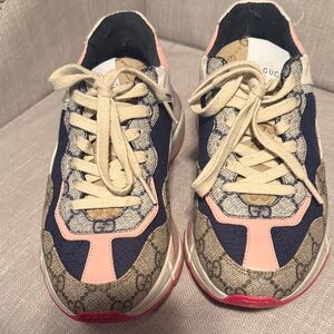 Gucci Navy and Pink Patterned Sneakers